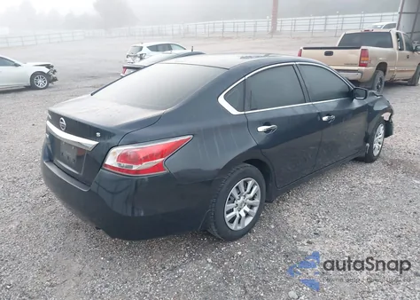 2015 Nissan Altima 2.5 S from USA, damaged, VIN 1N4AL3AP4FC264554